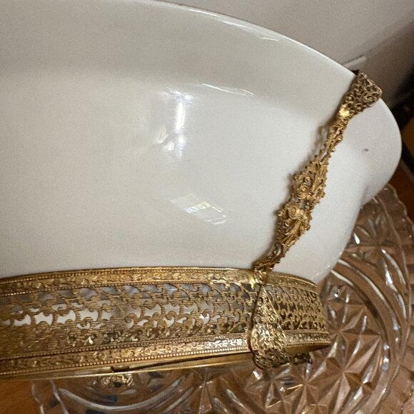 Vintage Porcelain Candy Dish w/ Gold Filigree Frame & Tribal Motif – 10.5” - Picture 5 of 9